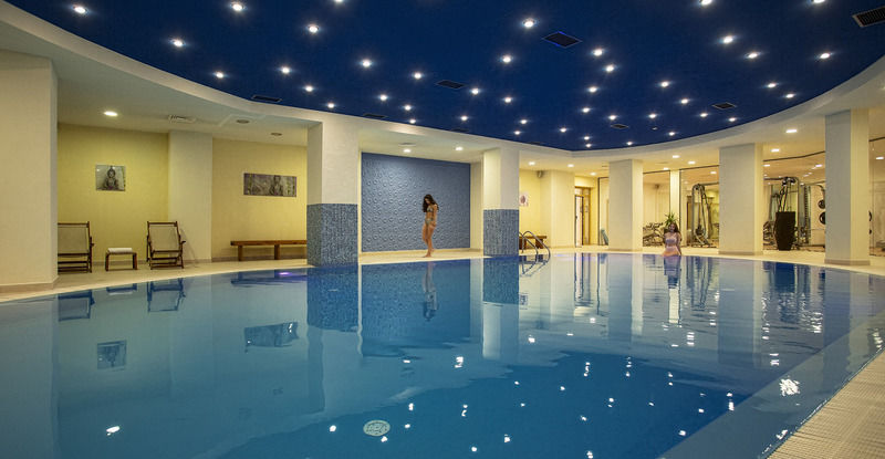 St. John Hill Suites Hotel Бансько Екстер'єр фото