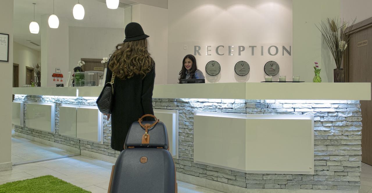 St. John Hill Suites Hotel Бансько Екстер'єр фото