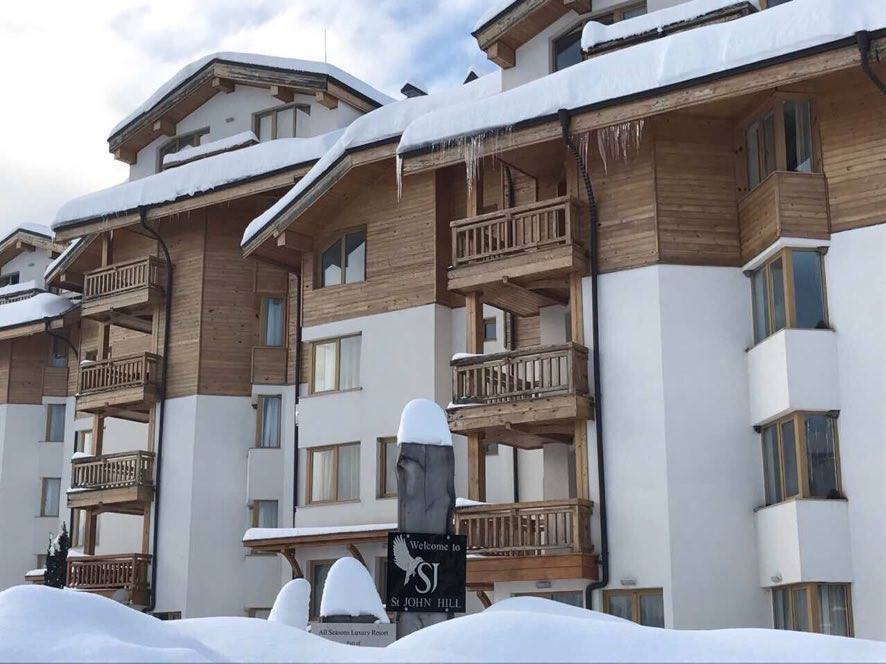 St. John Hill Suites Hotel Бансько Екстер'єр фото