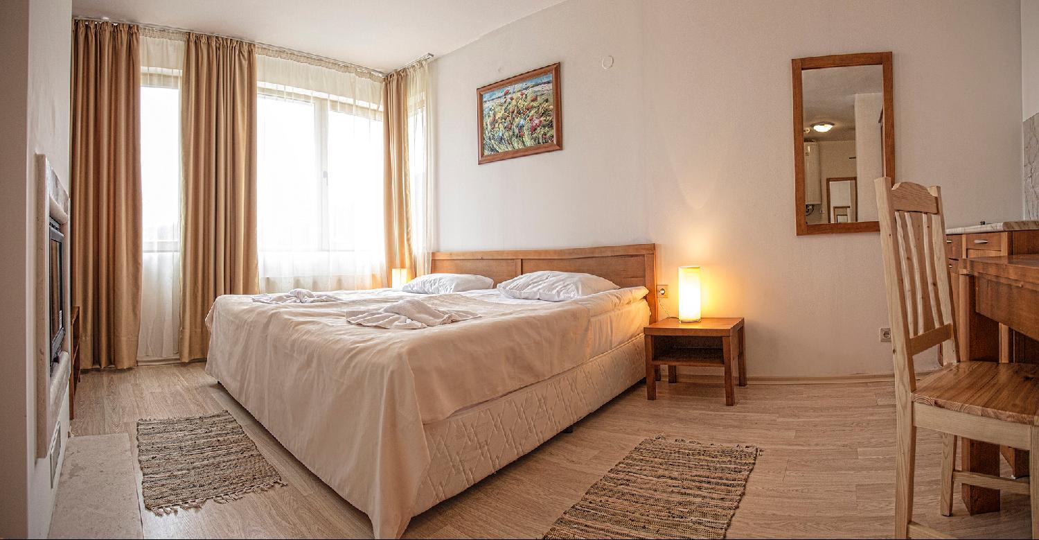 St. John Hill Suites Hotel Бансько Екстер'єр фото