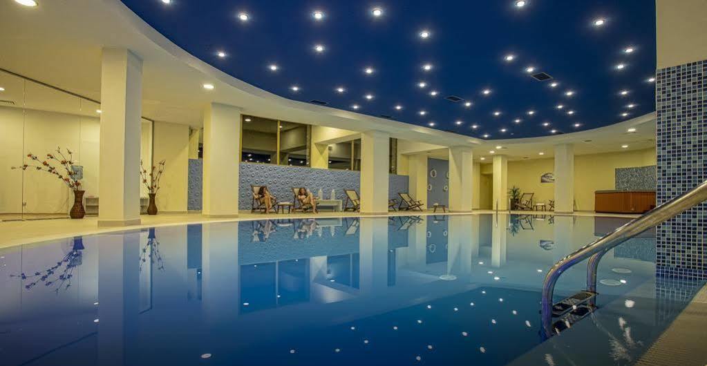 St. John Hill Suites Hotel Бансько Екстер'єр фото
